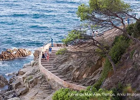 Blanca 10 Minutos De La Playa Costa Brava 別荘